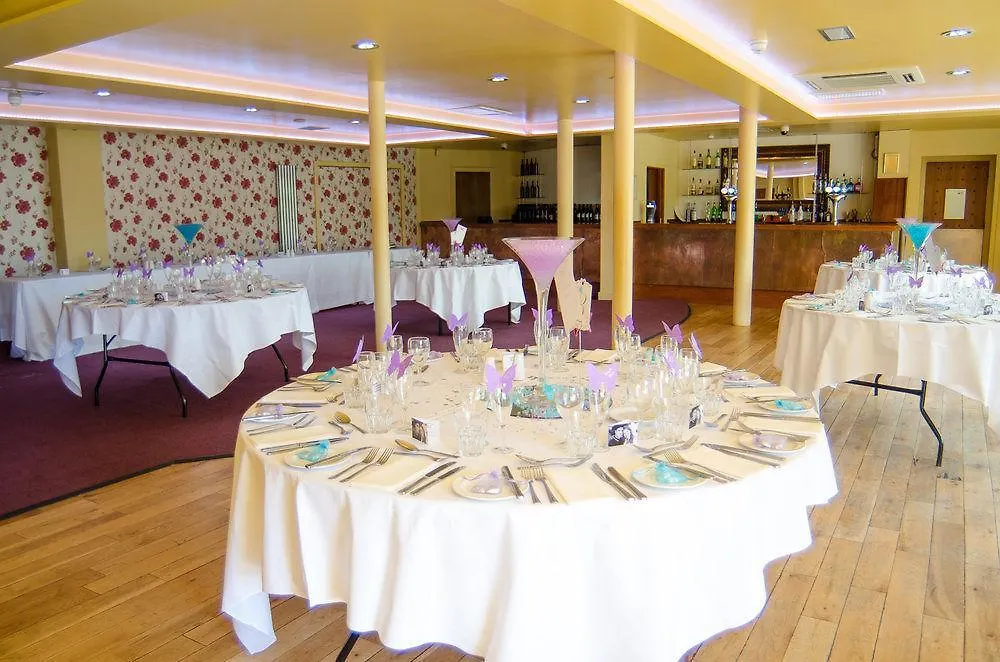 Lazaat Hotel Skidby