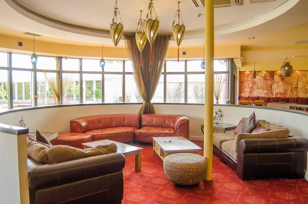 Lazaat Hotel Skidby